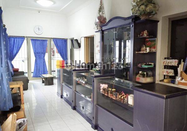 Tempat Usaha di Ki Mangunsarkoro Semarang Tengah 1