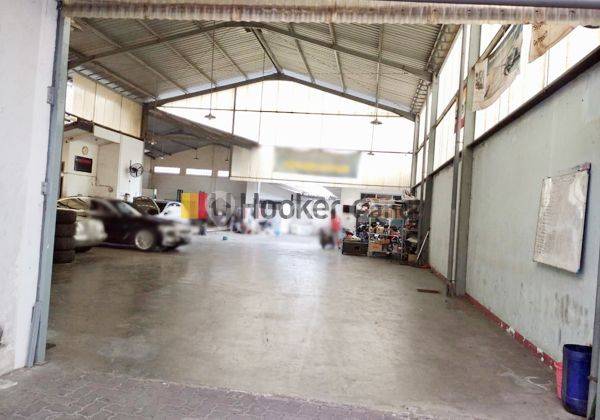 Tempat Usaha di Ki Mangunsarkoro Semarang Tengah 3