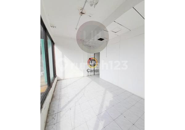 Shophouse in Setiabudi Semarang 1