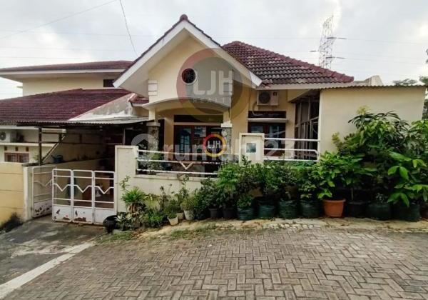 Rumah di Bukit Cemara Bukit Sari Semarang 1