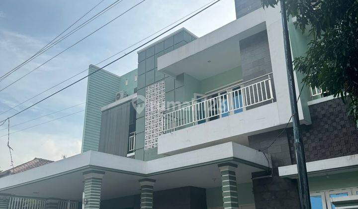 Rumah 3 Lantai Ada Rooftop Perumahan Mewah Daerah Menteng Dibawah Harga Pasar 1