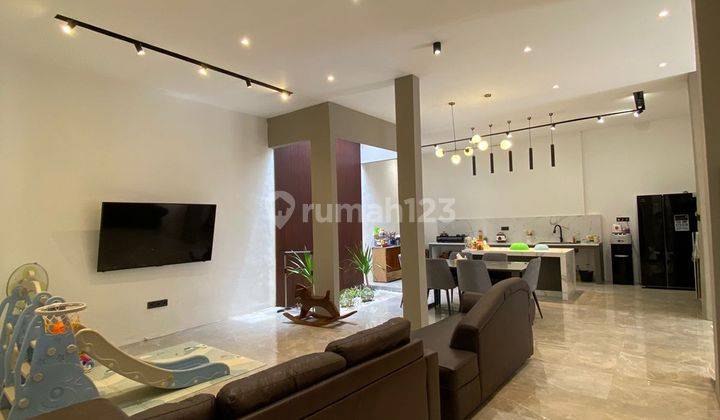 Ready siap huni! Rumah mewah dalam komplk daerah Menteng Medan Denai di Jln Panglima Denai, Menteng Medan Denai 3