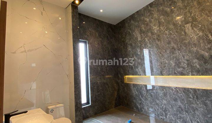 Ready siap huni! Rumah mewah dalam komplk daerah Menteng Medan Denai di Jln Panglima Denai, Menteng Medan Denai 11