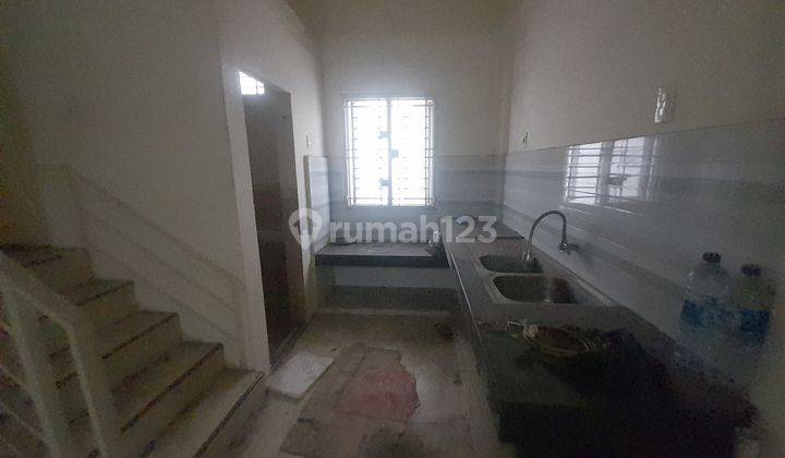 Ruko murah siap huni di komplek pertokoan Jcity Medan Johor 6