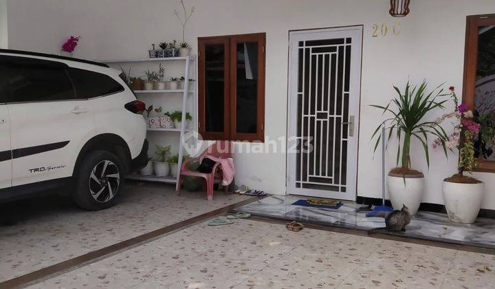 Rumah Mewah Tengah Kota Medan Fasilitas Kolam Renang Pribadi Daerah Gatsu Medan 1