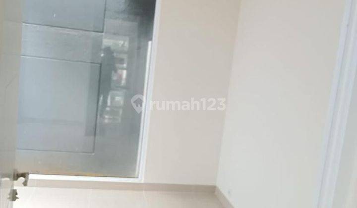 Dijual Rumah 2 Lantai di Lokasi Strategis BSD City 2