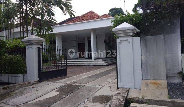 Rumah tengah kota dekat raya darmo, pusat kota surabaya 1