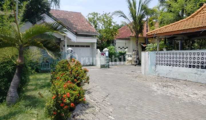 Sell House in Ahmad Yani Swimming Pool Complex Center Probolinggo 1