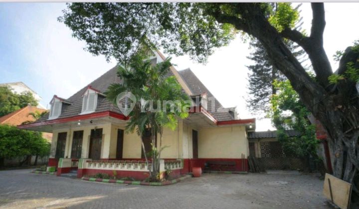 Rumah Kolonial Pusat Kota Surabaya 1