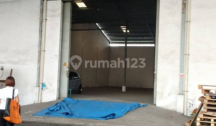 Warehouse Rental with Double Tire Access on Kenjeran Main Road, East Sby Warehouse Rental with Double Tire Access on Kenjeran Main Road, East Sby