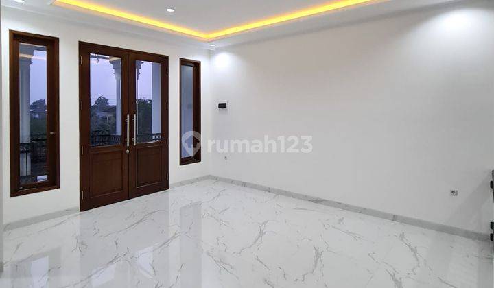 BRAND NEW MODERN CLASSIC HOUSE WITH PRIVATE POOL 7