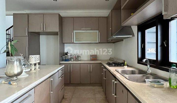 Rumah modern jarang ada Cirendeu 8