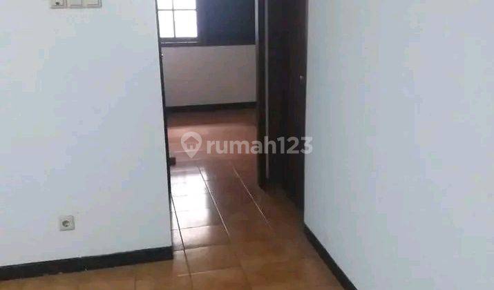 Rumah siap huni di tanah kusir 8