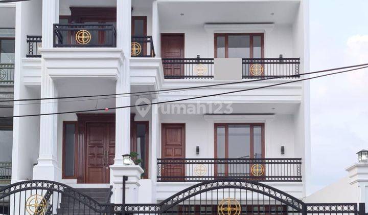 Rumah baru startegis, mewah, luas with private pool 2