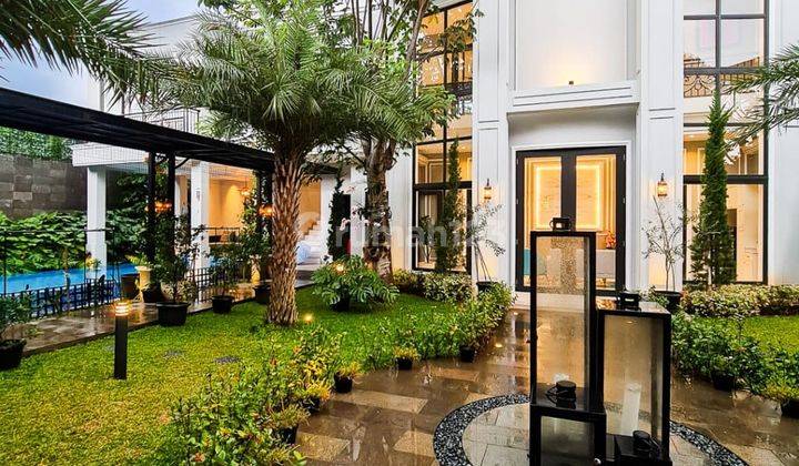 Rumah mewah  2 Lantai 2 bangunan di Cilandak SHM Private Lift 27