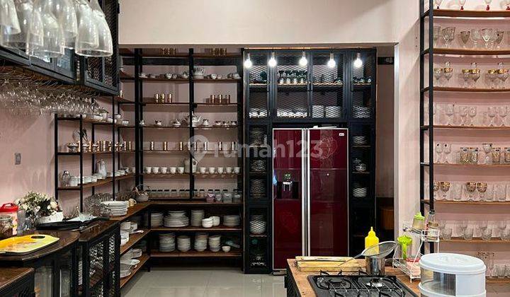 RUMAH KOMERSIL SANGAT INDAH JAKSEL