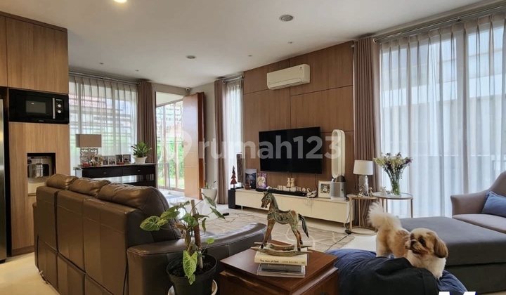 Ampera Town House Minimalis Tropis  1