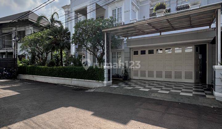 - [FOR SALE]: RUMAH LUXURY MODERN CLASSIC DI KEMANG VERY PRIVATE CLUSTER 2