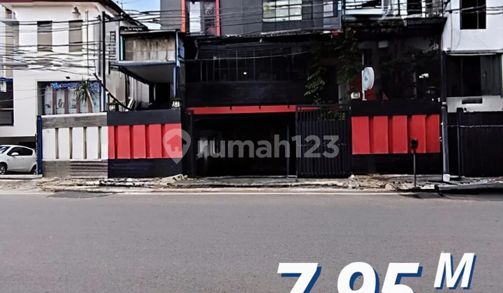 Luxury House in Cilandak, South Jakarta