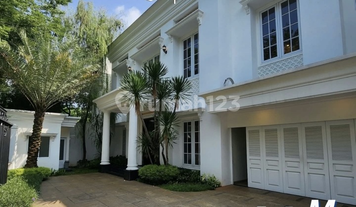 Brand House Lucurious Modern Classic Pondok Indah Jakarta Selatan