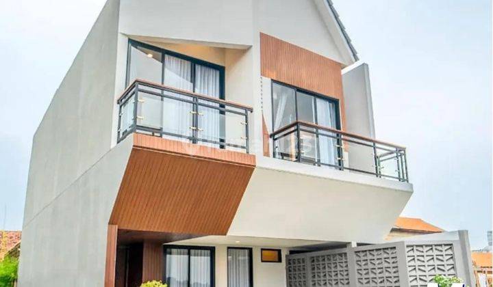 FOR SELL BREND  RUMAH MODERN MINIMALIS 2 LANTAI PONDOK CABE.  Memiliki open space Area memberi kesan rumah luas dan nyaman Dengan pencahayaan Alami.  1