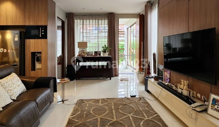 Ampera Town House Minimalis Tropis  2
