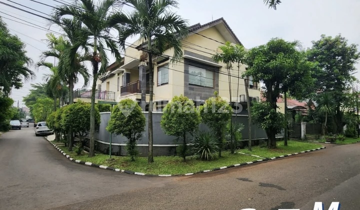 Ready-to-Occupy House in Bintaro Pesanggrahan Complex Area