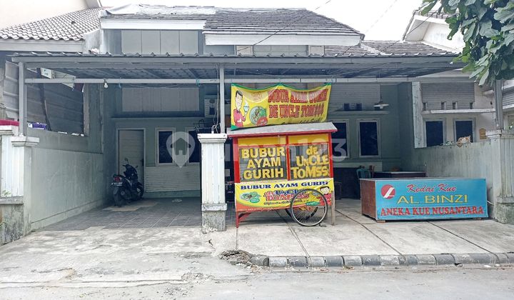 Bisa Untuk Tempat Usaha Rumah Di Boulevard Komplek Vni 5 Dekat Kota Wisata Cibubur Jalan Raya Ciangsana