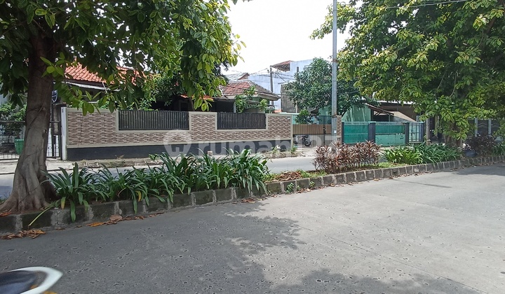 Rumah Pekayon Luas Pinggir Jalan Dekat Mall Pakuwon & Mall Revo Cocok Untuk Usaha Di Pekayon