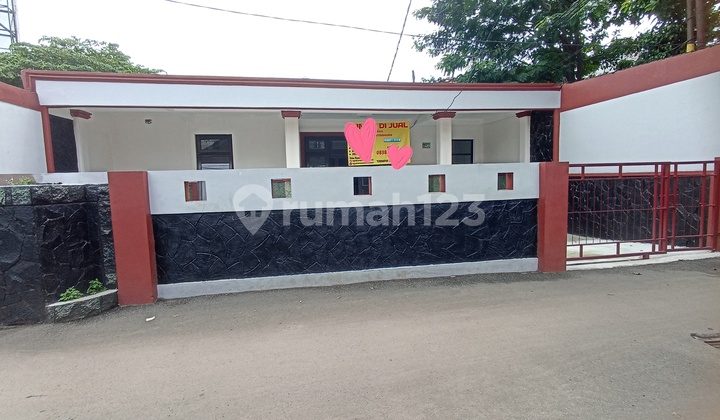 Rumah Jatiwaringin Siap Huni Cocok Juga Utk Kantor 5 Menit Ke Tol 2