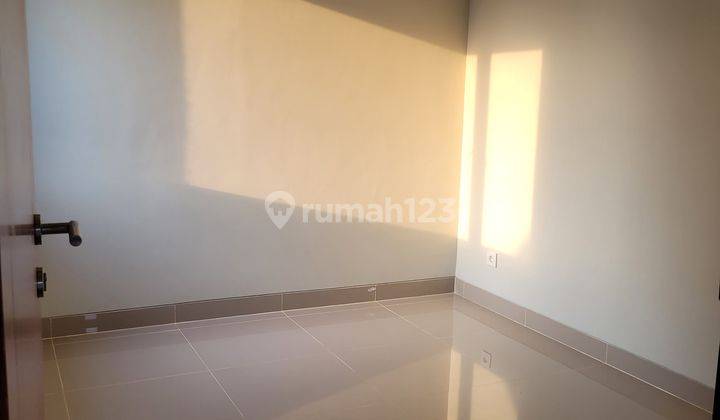 For Rent Rumah baru 2 lantai siap huni di Premier Estate 3.  9