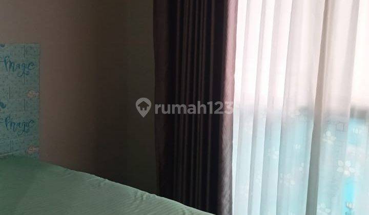 Disewakan rumah 2 lantai , nyaman siap huni di Premier Estate 3 5