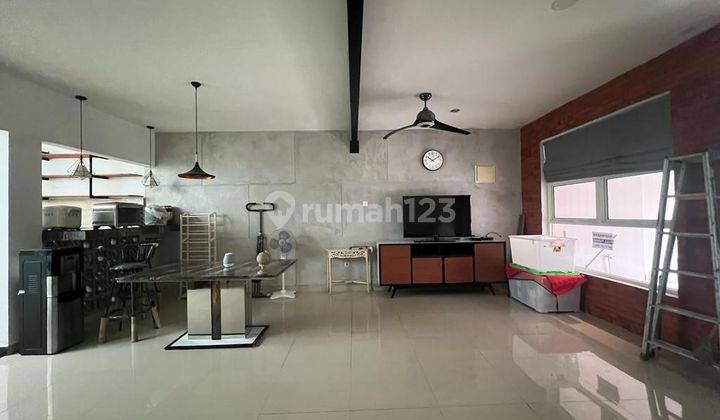 For Rent Rumah 2 lantai di Green Park dekat tol Jatiwarna.    3