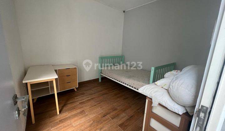 For Rent Rumah 2 lantai di Green Park dekat tol Jatiwarna.    8