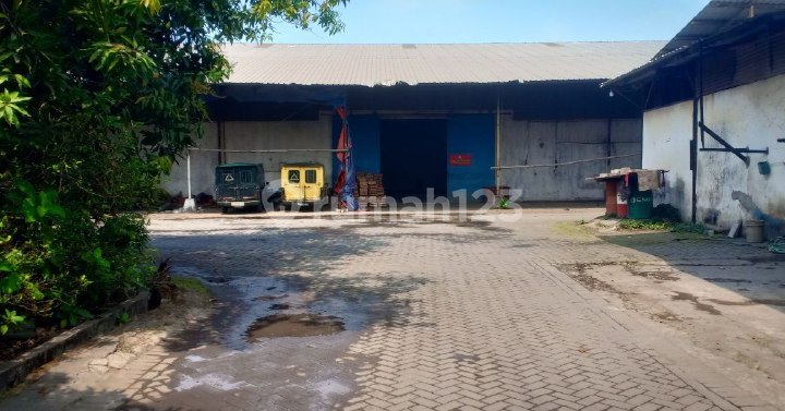Strategic Warehouse in Krian Sidoarjo 1,000 m² Affordable Price