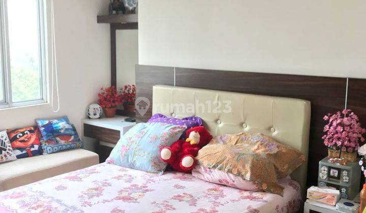 Apartemen 3 Kamar Tidur Bagus Maple Park Furnished 8
