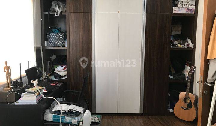 Apartemen 3 Kamar Tidur Bagus Maple Park Furnished 10