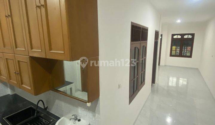 Rumah 2 Lantai Bagus SHM di Kelapa Gading, Jakarta Utara 2