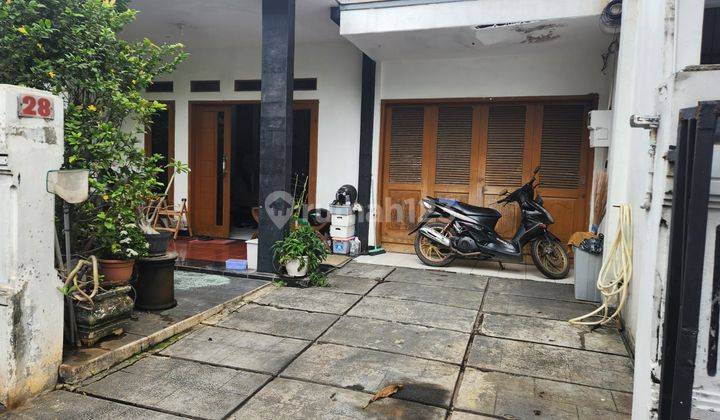 Rumah Bagus SHM di Cempaka Putih, Jakarta Pusat 1