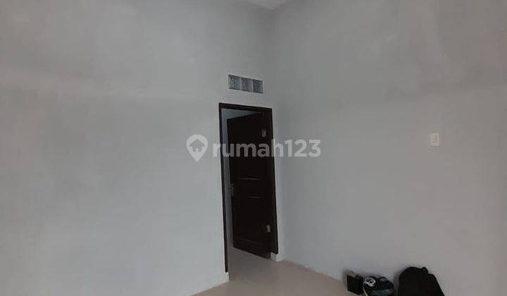 RUKO STRATEGIS DAERAH PEMUKIMAN DI SUNGGAL 6