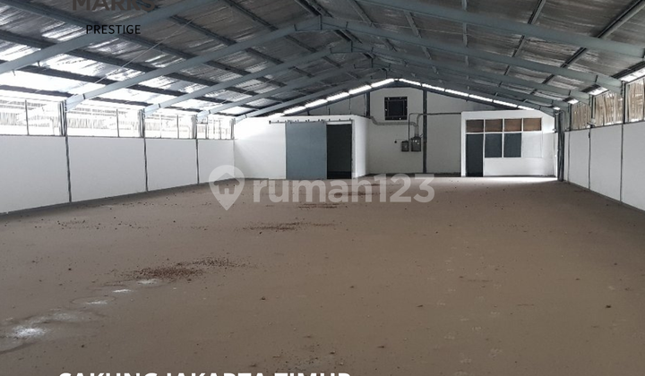 DIJUAL HARGA DAHSYAT DIBAWAH NJOP HITUNG TANAH, GUDANG SIAP PAKAI AREA KAWASAN INDUSTRI Di CAKUNG EX PABRIK KALENG MAKANAN & SUDAH DI RENOVASI TOTAL TERLIHAT KONDISI SPT PADA FOTO. LOKASI CAKUNG JAKARTA TIMUR  