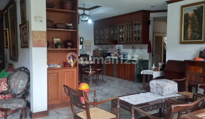 For Sale Old House in Kertosono Menteng Central Jakarta in Kertosono 2