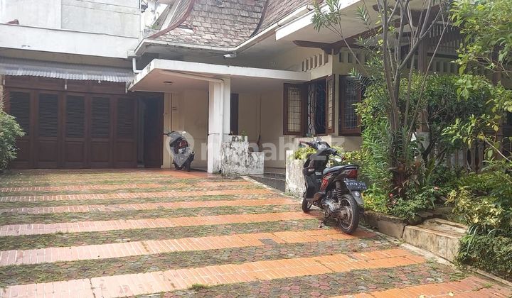 Dijual Rumah Lama Di Kertosono Menteng Jakarta Pusat di Kertosono