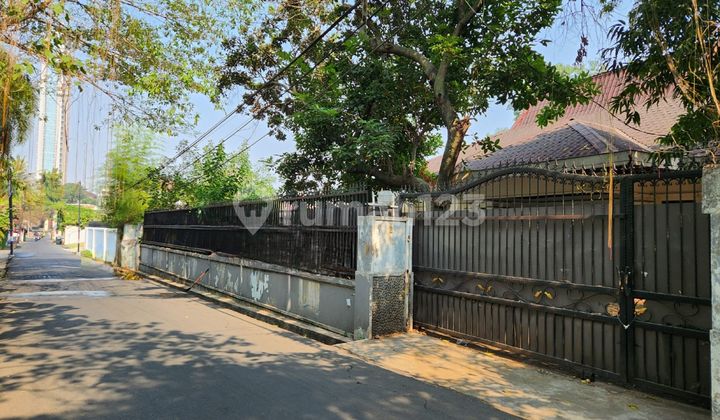 Dijual Rumah Hitung Tanah Di Bangka Kemang Jakarta Selatan di Bangka kemang jakarta selatan