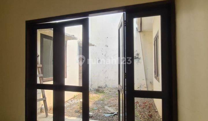 Dijual Rumah Siap Huni di Pondok indah 2