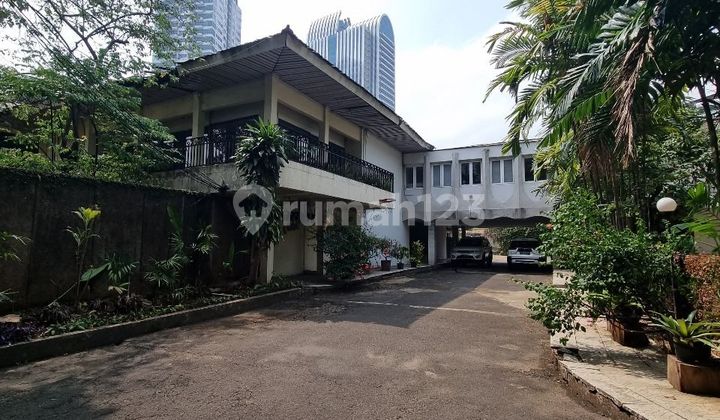 Dijual Rumah Lama Hitung Tanah di Kuningan Jakarta Selatan Dijual Rumah Lama Hitung Tanah di Kuningan Jakarta Selatan