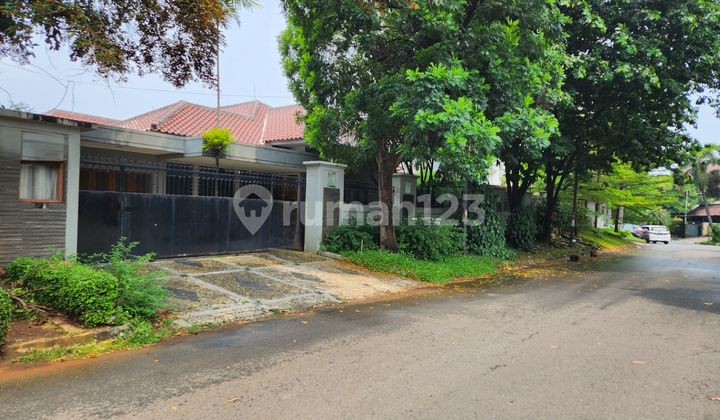 Dijual Rumah Lama di di Bukit Hijau Pondok Indah