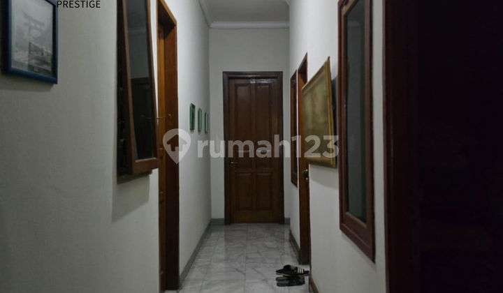 FOR SALE READY-TO-OCCUPY HOUSE IN SENOPATI, KEBAYORAN BARU 2