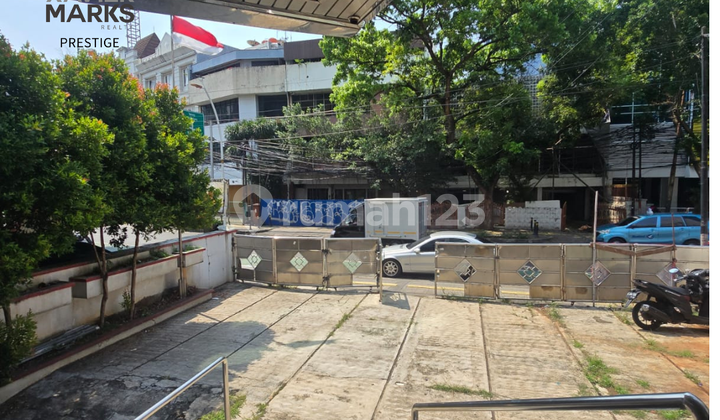 FOR SALE! 4-story Building in Menteng, Central Jakarta