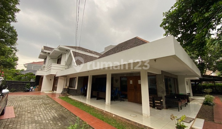 FOR RENT HOUSE/OFFICE ON JL.HANG LEKIR, KEBAYORAN BARU, SOUTH JAKARTA